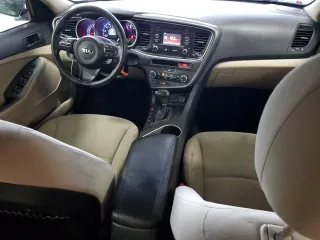 2014 Kia Optima LX z VIN KNAGM4A73E5494917, wystawiony jako Copart lot #65395515 z przebiegiem 119 259 mil mil oraz Czysty tytuł • Clean title. Historia ofert i sprzedaży dostępna na DreamBid. Obrazek 8.