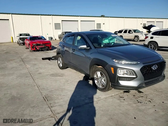 2020 Hyundai Kona SE with VIN KM8K12AA0LU427258, listed as a Copart auction lot 89309205 with 81,359 mi miles and Salvage Title. Bid and sale history available at carsss.com. Image 10.