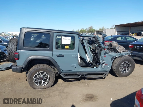 2024 Jeep Wrangler Rubicon with VIN 1C4PJXFG1RW335531, listed as a IAAI auction lot 40800569 with Not Provided miles. Bid and sale history available at carsss.com. Image 13.