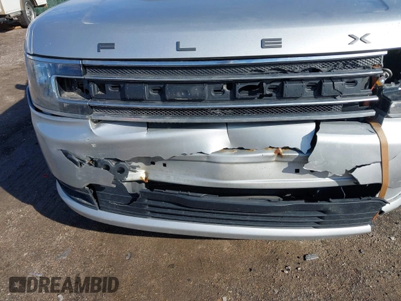 2016 Ford Flex SE z VIN 2FMGK5B8XGBA23900, wystawiony jako IAAI lot #41599714 z przebiegiem 102 961 mil mil oraz . Historia ofert i sprzedaży dostępna na DreamBid. Obrazek 6.