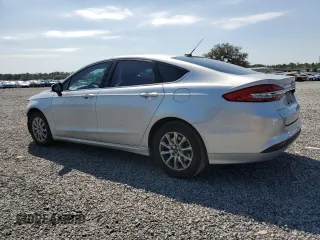 2017 Ford Fusion S with VIN 3FA6P0G72HR318664, listed as a Copart auction lot 53109925 with 85,884 mi miles and Salvage Title. Bid and sale history available at carsss.com. Image 2.