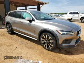 2020 Volvo V60 z VIN YV4102WKXL1048173, wystawiony jako Copart lot #50684014 z przebiegiem 40 863 mil mil oraz . Historia ofert i sprzedaży dostępna na DreamBid. Obrazek 4.
