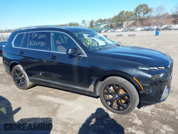 2023 BMW X7 xDrive40i z VIN 5UX23EM04P9P86560, wystawiony jako IAAI lot #41284910 z przebiegiem 13 661 mil mil oraz . Historia ofert i sprzedaży dostępna na DreamBid. Obrazek 13.