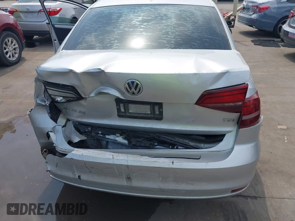 2016 Volkswagen Jetta Sedan 1.4T SE with VIN 3VWD67AJXGM319278, listed as a IAAI auction lot 41954099 with 92,614 mi miles. Bid and sale history available at carsss.com. Image 6.