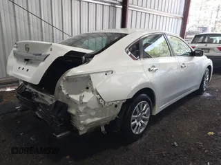 2015 Nissan Altima SL z VIN 1N4AL3AP0FC163754, wystawiony jako IAAI lot #41636265 z przebiegiem 137 460 mil mil oraz . Historia ofert i sprzedaży dostępna na DreamBid. Obrazek 4.