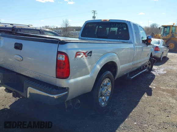 2012 Ford F-250 XL with VIN 1FT7X2BT5CEB37441, listed as a IAAI auction lot 41868298 with 388,364 mi miles and . Bid and sale history available at DreamBid. Image 4.
