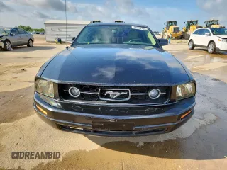 2006 Ford Mustang Standard with VIN 1ZVFT80NX65256683, listed as a Copart auction lot 58596755 with 276,268 mi miles and Salvage title. Bid and sale history available at DreamBid. Image 5.