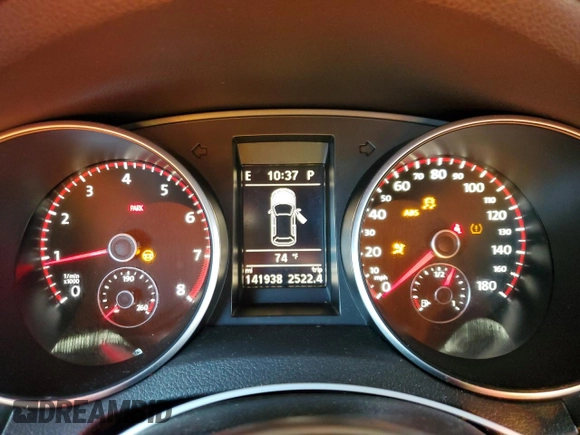 2013 Volkswagen GTI Driver's Edition z VIN WVWHV7AJ6DW092237, wystawiony jako Copart lot #59504415 z przebiegiem 141 938 mil mil oraz Szkoda całkowita • Salvage title. Historia ofert i sprzedaży dostępna na DreamBid. Obrazek 9.