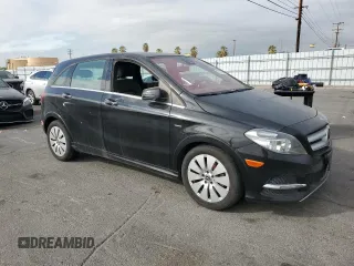 2017 Mercedes-Benz B Electric Drive with VIN WDDVP9AB4HJ016882, listed as a Copart auction lot 82331384 with 19,970 mi miles and Clean Title. Bid and sale history available at DreamBid. Image 4.