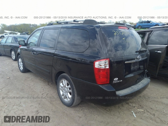 2008 Kia Sedona LX with VIN KNDMB233186202061, listed as a IAAI auction lot 25121986 with 140,688 mi miles. Bid and sale history available at carsss.com. Image 3.