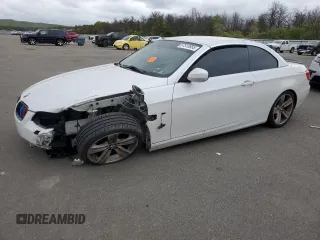 2011 BMW 3 Series 328i z VIN WBADW3C5XBE538099, wystawiony jako Copart lot #57513855 z przebiegiem 115 981 mil mil oraz Szkody całkowita. Historia ofert i sprzedaży dostępna na DreamBid. Obrazek 1.