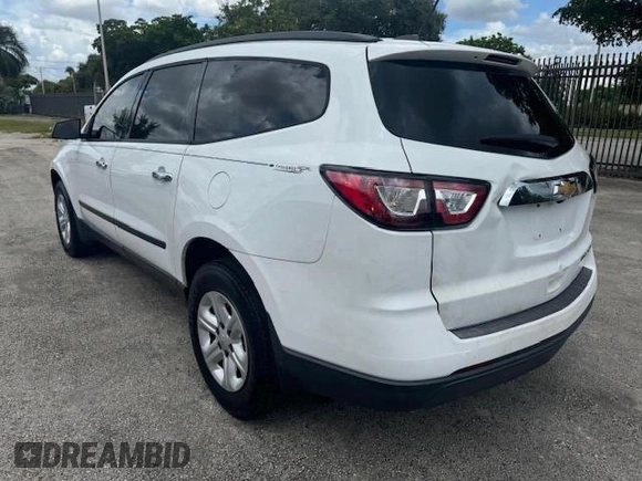 2016 Chevrolet Traverse LS z VIN 1GNKRFED2GJ236027, wystawiony jako Copart lot #49929765 z przebiegiem 117 234 mil mil oraz Szkoda całkowita • Salvage title. Historia ofert i sprzedaży dostępna na DreamBid. Obrazek 2.