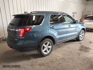 2018 Ford Explorer with VIN 1FM5K8BH1JGC35349, listed as a IAAI auction lot 41594331 with 75,586 mi miles. Bid and sale history available at carsss.com. Image 4.