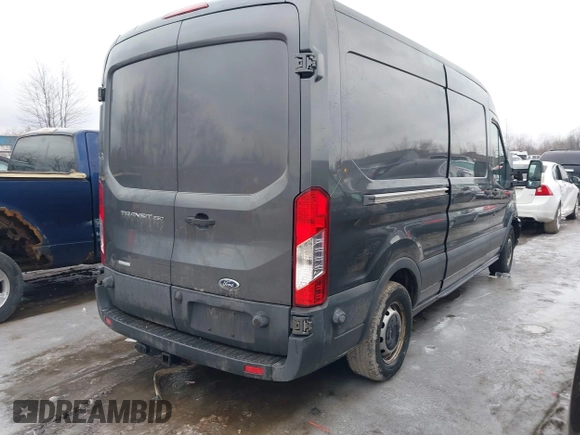 2016 Ford Transit Cargo z VIN 1FTYR2CG8GKB14176, wystawiony jako IAAI lot #41563806 z przebiegiem 93 177 mil mil oraz . Historia ofert i sprzedaży dostępna na DreamBid. Obrazek 4.