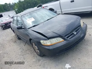 2002 Honda Accord EX with VIN 1HGCG16522A068378, listed as a IAAI auction lot 42633984 with 183,574 mi miles and . Bid and sale history available at DreamBid. Image 1.