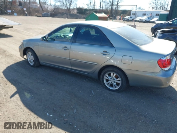 2005 Toyota Camry LE with VIN 4T1BF32K15U596108, listed as a IAAI auction lot 41768307 with Not Provided miles and . Bid and sale history available at DreamBid. Image 3.