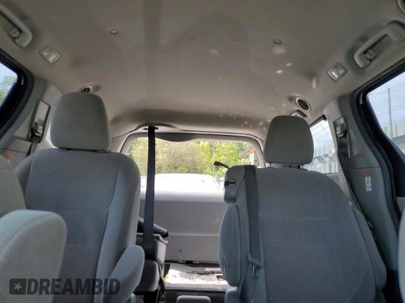 2015 Toyota Sienna LE AAS with VIN 5TDKK3DC5FS579839, listed as a Copart auction lot 54188505 with 189,960 mi miles and Salvage Title. Bid and sale history available at DreamBid. Image 10.