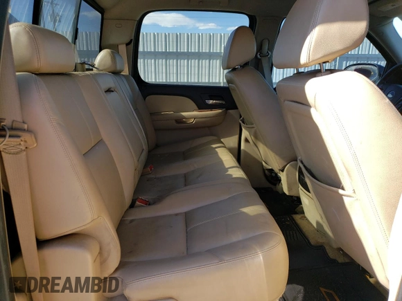 2008 Chevrolet Silverado 1500 LTZ with VIN 2GCFK13Y381155508, listed as a Copart auction lot 76676564 with 204,456 mi miles and Clean Title. Bid and sale history available at carsss.com. Image 10.