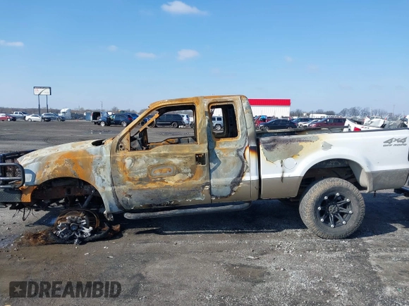 2000 Ford F-250 XL z VIN 1FTNX21F3YED70759, wystawiony jako IAAI lot #41571539 z przebiegiem Nie podano mil oraz . Historia ofert i sprzedaży dostępna na DreamBid. Obrazek 12.