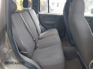 2004 Jeep Liberty Sport z VIN 1J4GL48K24W254129, wystawiony jako IAAI lot #42347170 z przebiegiem 193 513 mil mil oraz . Historia ofert i sprzedaży dostępna na DreamBid. Obrazek 8.