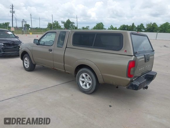 2002 Nissan Frontier XE z VIN 1N6DD26S82C332101, wystawiony jako IAAI lot #42788795 z przebiegiem 149 115 mil mil oraz . Historia ofert i sprzedaży dostępna na DreamBid. Obrazek 3.