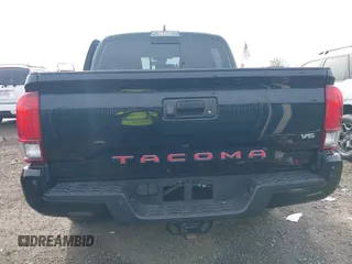 2018 Toyota Tacoma SR5 with VIN 3TMAZ5CN6JM055632, listed as a IAAI auction lot 40751593 with 125,663 mi miles and . Bid and sale history available at DreamBid. Image 17.