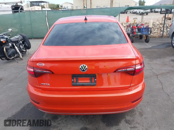 2020 Volkswagen Jetta SEL with VIN 3VWE57BUXLM087744, listed as a IAAI auction lot 42077398 with 45,831 mi miles and . Bid and sale history available at DreamBid. Image 17.