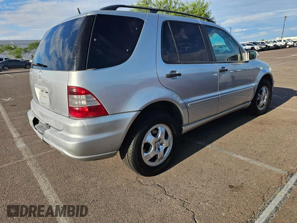 2002 Mercedes-Benz M-Class with VIN 4JGAB54EX2A347717, listed as a Copart auction lot 77914574 with 250,155 mi miles and Clean Title. Bid and sale history available at carsss.com. Image 4.