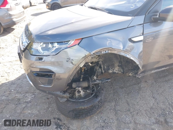 2019 Land Rover Discovery Sport HSE with VIN SALCR2FX4KH794775, listed as a IAAI auction lot 37903309 with 66,475 mi miles. Bid and sale history available at carsss.com. Image 6.