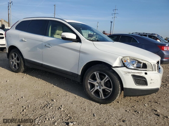2013 Volvo XC60 T6 with VIN YV4902DZ6D2455857, listed as a Copart auction lot 53898815 with 198,733 mi miles and Salvage Title. Bid and sale history available at carsss.com. Image 4.
