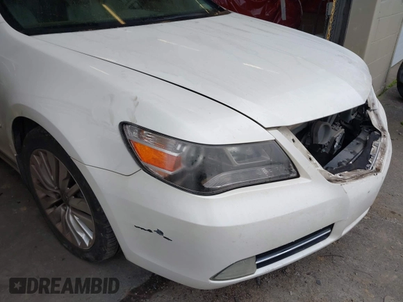 2011 Acura RL Technology with VIN JH4KB2F66BC000465, listed as a IAAI auction lot 41312767 with 129,418 mi miles and . Bid and sale history available at DreamBid. Image 17.