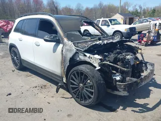 2022 Mercedes-Benz GLB 35 AMG z VIN W1N4M5BB1NW172956, wystawiony jako IAAI lot #42075509 z przebiegiem Nie podano mil oraz . Historia ofert i sprzedaży dostępna na DreamBid. Obrazek 1.