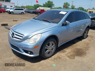 2008 Mercedes-Benz R 3.5L z VIN 4JGCB65EX8A062523, wystawiony jako IAAI lot #42471185 z przebiegiem 109 790 mil mil oraz . Historia ofert i sprzedaży dostępna na DreamBid. Obrazek 2.