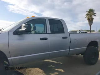 2005 Dodge Ram 3500 SLT with VIN 3D7LS38CX5G750960, listed as a IAAI auction lot 41681585 with 213,608 mi miles. Bid and sale history available at carsss.com. Image 14.