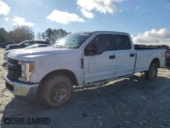 2019 Ford Super Duty F-250 SRW XL with VIN 1FT7W2A69KEF36737, listed as a Copart auction lot 84699994 with 129,810 mi miles and Salvage Title. Bid and sale history available at carsss.com. Image 1.