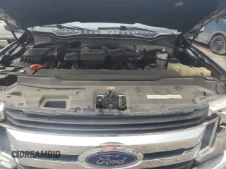 2018 Ford F-250 XL with VIN 1FT7W2B65JEB83300, listed as a Copart auction lot 55920255 with 104,125 mi miles and Salvage title. Bid and sale history available at DreamBid. Image 11.