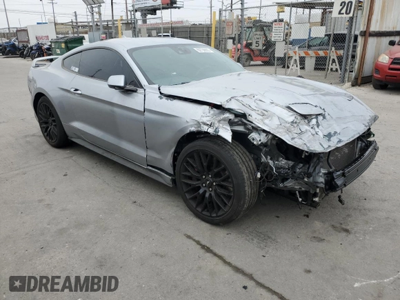 2021 Ford Mustang GT z VIN 1FA6P8CF3M5117977, wystawiony jako Copart lot #62736635 z przebiegiem 13 557 mil mil oraz Szkoda całkowita • Salvage title. Historia ofert i sprzedaży dostępna na DreamBid. Obrazek 4.
