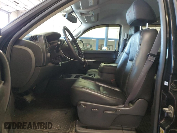 2013 Chevrolet Silverado 1500 LT with VIN 3GCPKSE78DG267821, listed as a Copart auction lot 53720625 with 108,883 mi miles and Salvage Title. Bid and sale history available at DreamBid. Image 7.