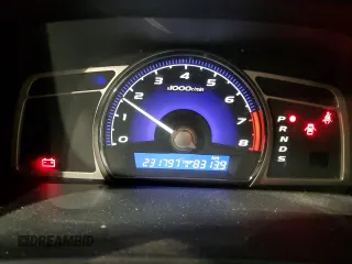 2008 Acura CSX Touring z VIN 2HHFD56568H202442, wystawiony jako Copart lot #41863525 z przebiegiem 231 797 mil mil oraz Tytuł czysty. Historia ofert i sprzedaży dostępna na DreamBid. Obrazek 9.