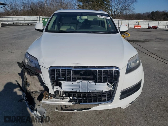 2013 Audi Q7 3.0L TDI Premium Plus with VIN WA1LMAFE1DD005811, listed as a Copart auction lot 45564065 with 88,604 mi miles and Salvage Title. Bid and sale history available at carsss.com. Image 5.