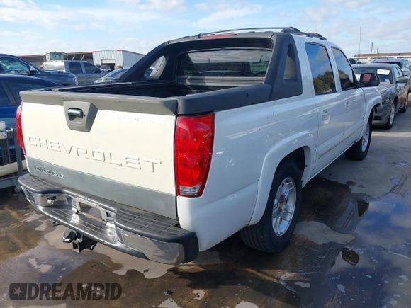2005 Chevrolet Avalanche LS z VIN 3GNEC12Z45G252651, wystawiony jako IAAI lot #40645577 z przebiegiem 226 059 mil mil oraz . Historia ofert i sprzedaży dostępna na DreamBid. Obrazek 4.