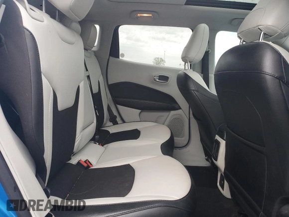 2020 Jeep Compass Altitude with VIN 3C4NJCBB3LT258572, listed as a Copart auction lot 51992325 with 141,022 mi miles and Salvage title. Bid and sale history available at DreamBid. Image 11.