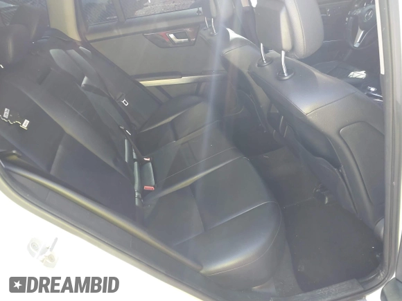 2013 Mercedes-Benz GLK 350 with VIN WDCGG8JB6DF967380, listed as a IAAI auction lot 41791336 with 172,264 mi miles and . Bid and sale history available at DreamBid. Image 8.