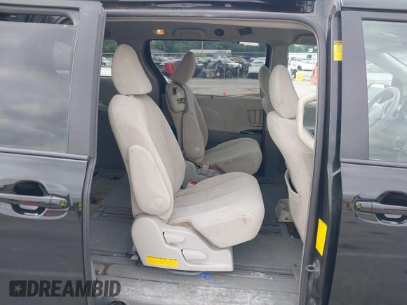 2014 Toyota Sienna LE AAS с VIN 5TDKK3DC6ES429219, выставлен на аукционе IAAI как лот 42787740 с пробегом 171 629 миль миль и . История ставок и продаж доступна на DreamBid. Изображение 8.