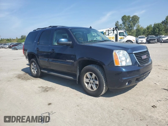 2007 GMC Yukon SLT with VIN 1GKFK13057J345796, listed as a Copart auction lot 71773124 with 218,788 mi miles and Salvage Title. Bid and sale history available at DreamBid. Image 4.