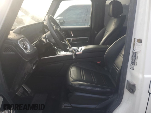 2020 Mercedes-Benz G 550 z VIN W1NYC6BJ1LX345996, wystawiony jako Copart lot #75006584 z przebiegiem 39 091 mil mil oraz Nie do naprawy. Historia ofert i sprzedaży dostępna na DreamBid. Obrazek 7.