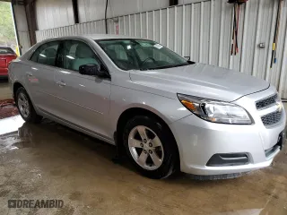 2013 Chevrolet Malibu LS with VIN 1G11B5SA9DF235431, listed as a Copart auction lot 53880305 with 28,366 mi miles and Salvage Title. Bid and sale history available at carsss.com. Image 4.