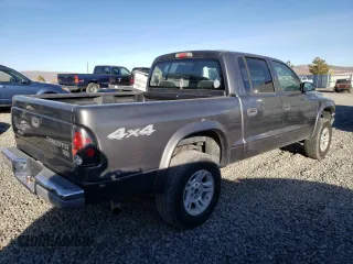 2004 Dodge Dakota SLT with VIN 1D7HG48N14S509987, listed as a Copart auction lot 43283745 with Not Provided miles and Salvage Title. Bid and sale history available at carsss.com. Image 3.