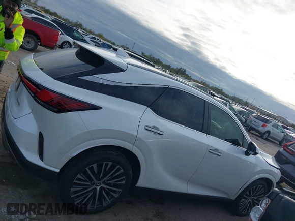 2023 Lexus RX 350 с VIN 2T2BAMBA3PC011153, выставлен на аукционе IAAI как лот 41025038 с пробегом 16 404 миль миль и . История ставок и продаж доступна на DreamBid. Изображение 13.