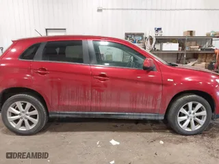 2013 Mitsubishi Outlander Sport SE with VIN 4A4AR4AU8DE006200, listed as a IAAI auction lot 41413376 with 149,292 mi miles. Bid and sale history available at carsss.com. Image 13.